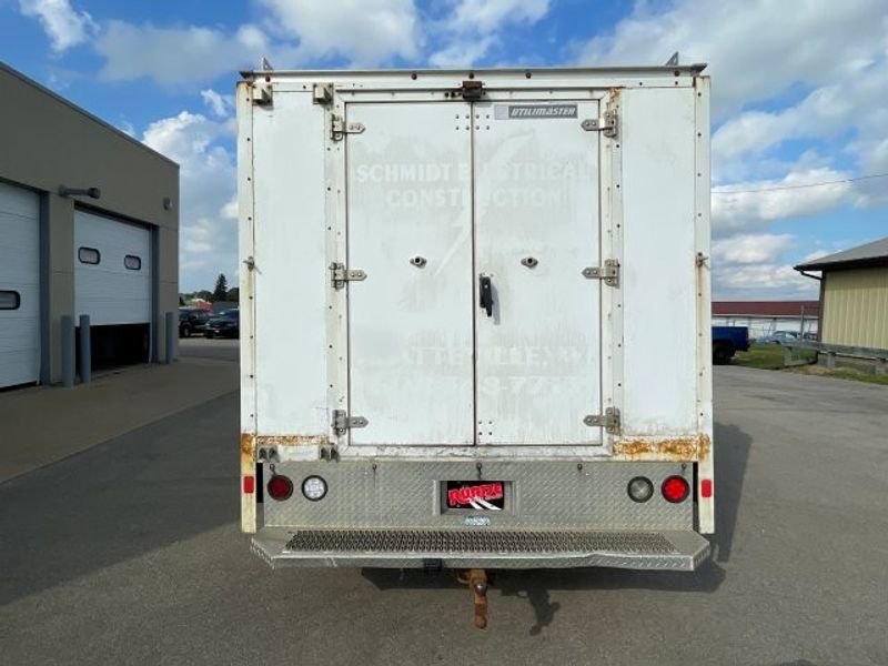 Used 2015 Chevrolet Silverado 3500 W/T w/ WT Convenience Package RWD image 4