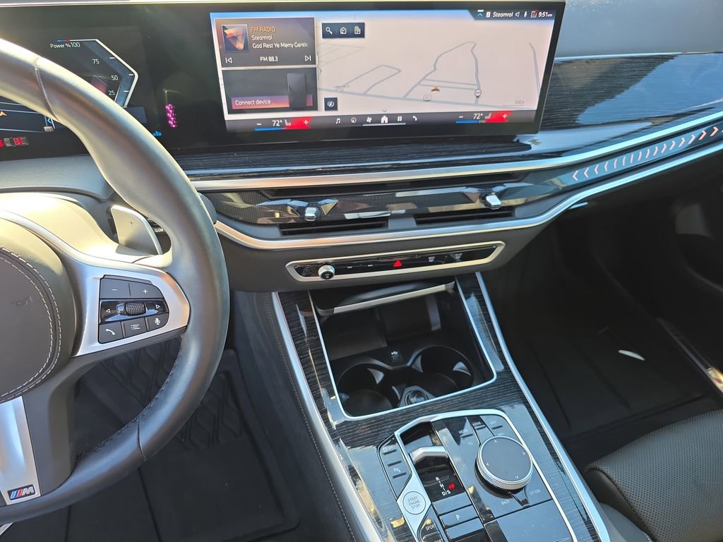 Used 2025 BMW X5 xDrive40i w/ M Sport Package image 32