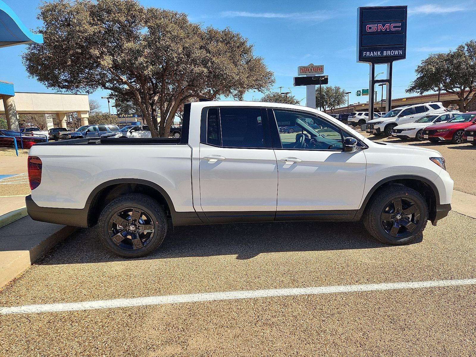 New 2026 Honda Ridgeline Black Edition image 3