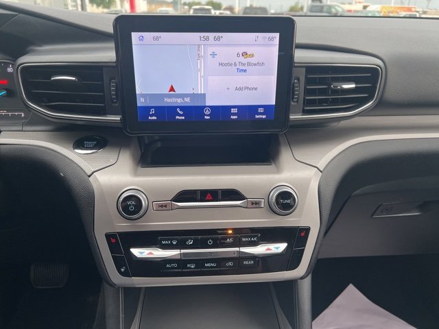 Used 2023 Ford Explorer XLT w/ Equipment Group 202A image 11