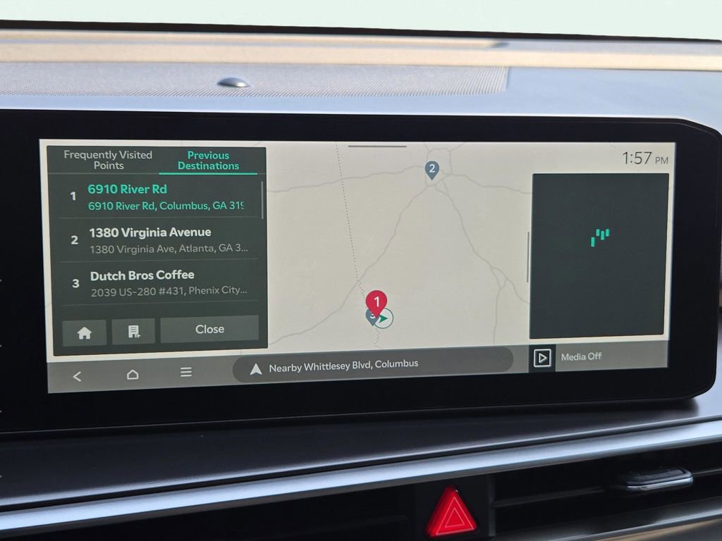 Certified 2024 Kia Sorento EX w/ Panoramic Sunroof Package image 29