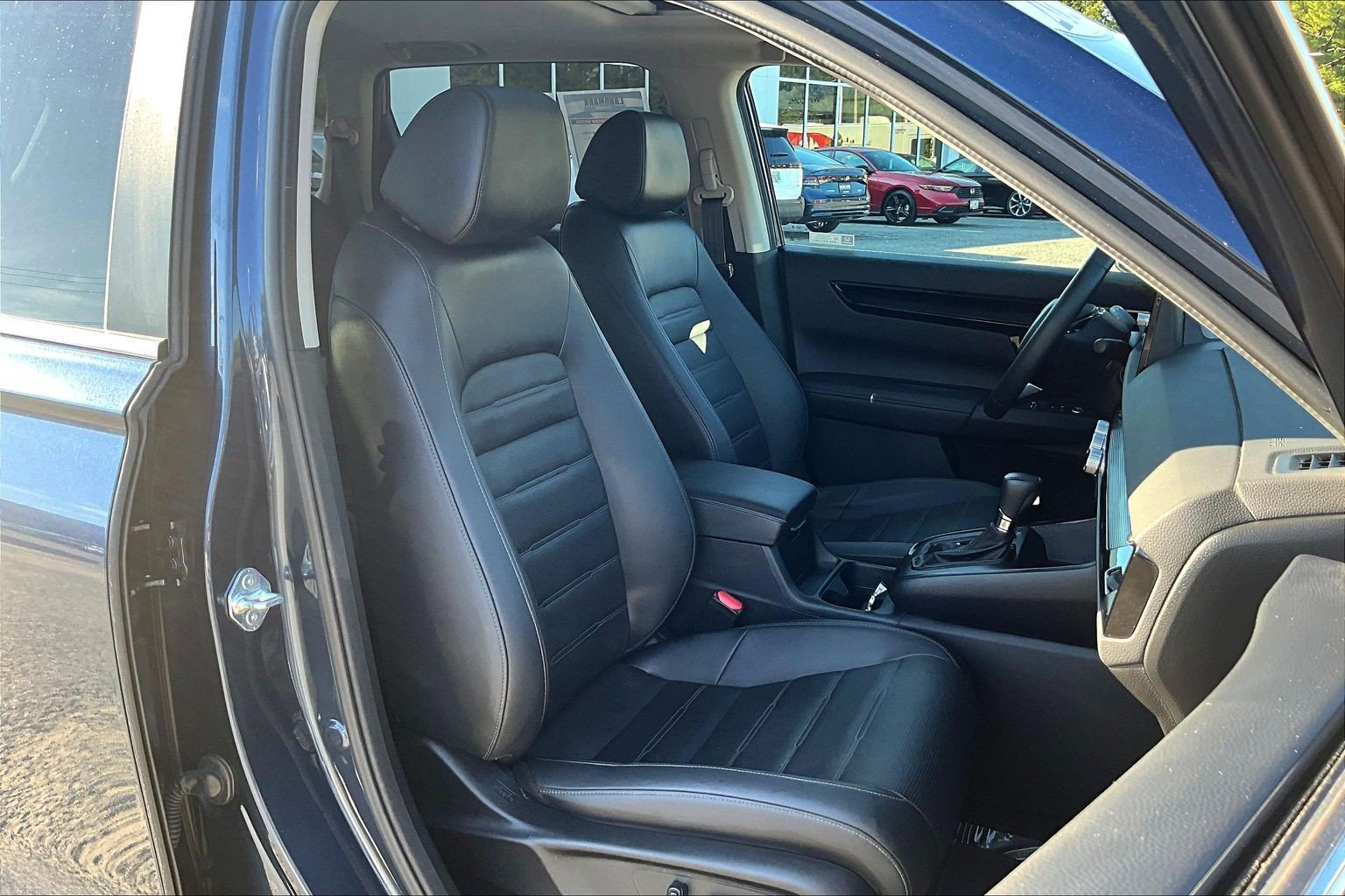 Used 2024 Honda CR-V EX-L image 7