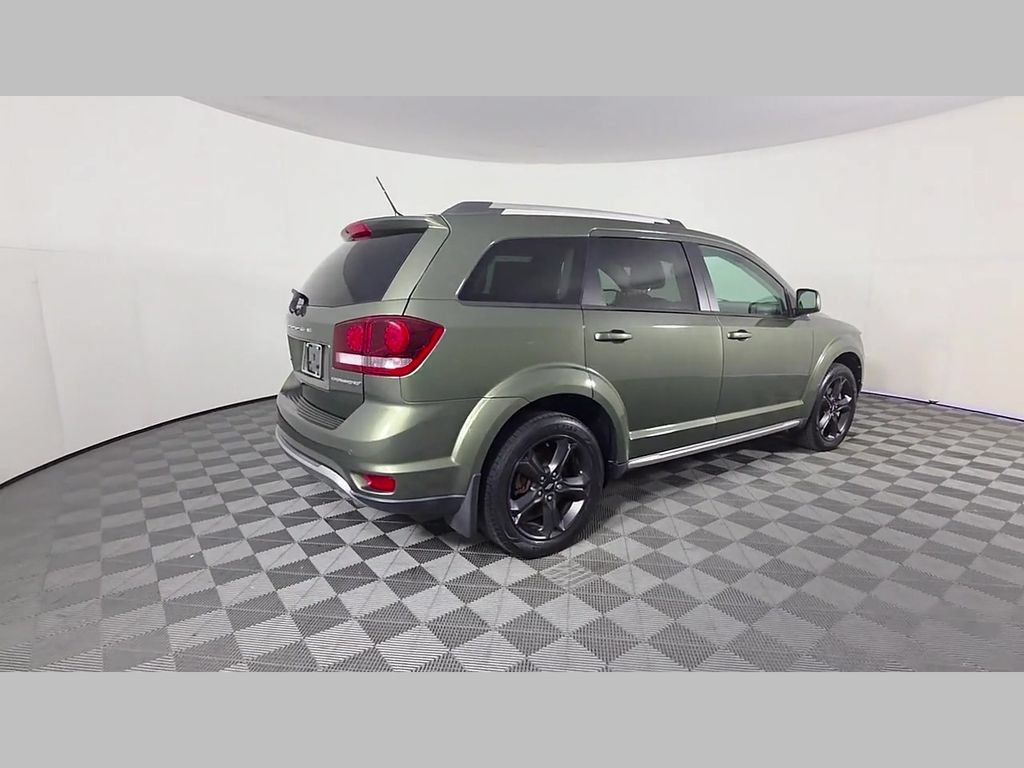 Used 2018 Dodge Journey Crossroad FWD image 39