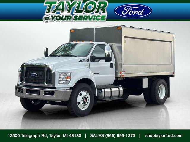 New 2026 Ford F750 2WD Regular Cab Super Duty image 1