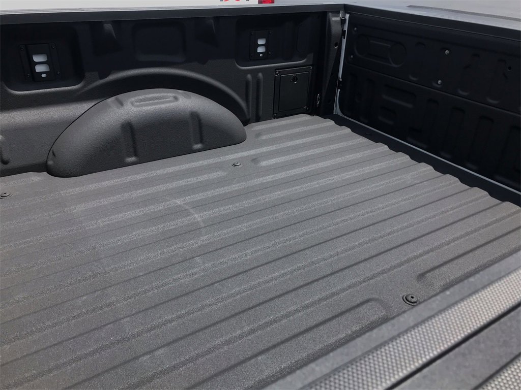 Used 2025 Ford F150 Lariat w/ Equipment Group 502A High image 23