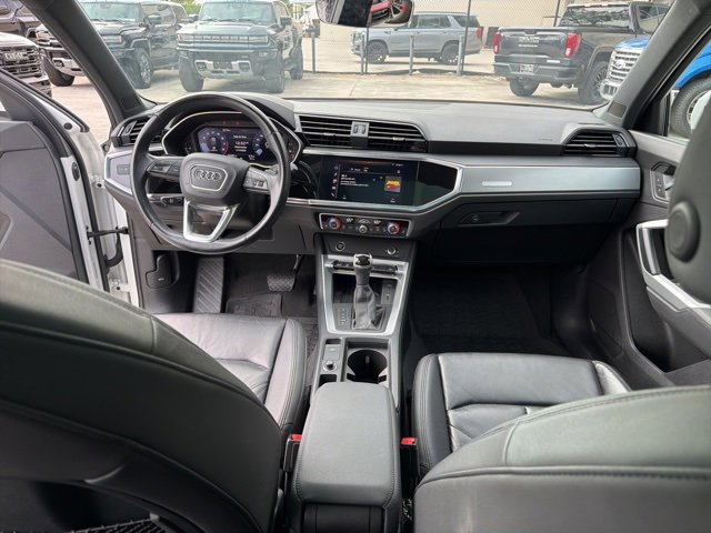Used 2021 Audi Q3 2.0T Premium Plus w/ Premium Plus Package image 21