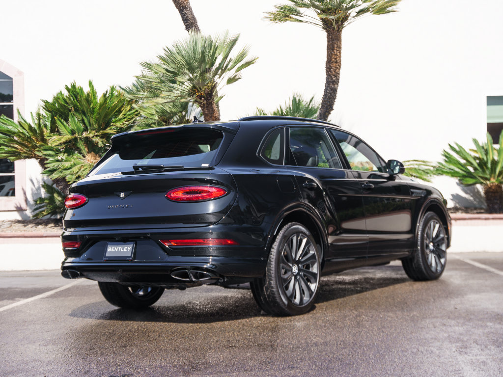 New 2027 Bentley Bentayga AWD/4WD image 3