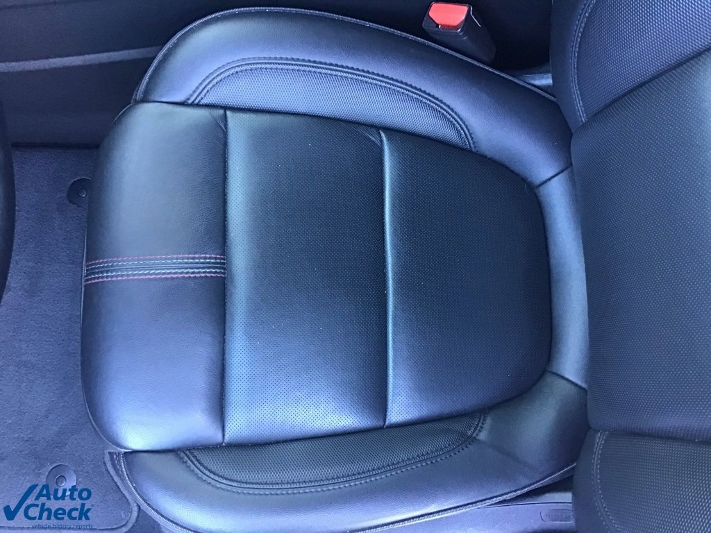 Used 2023 Chevrolet Traverse RS image 27