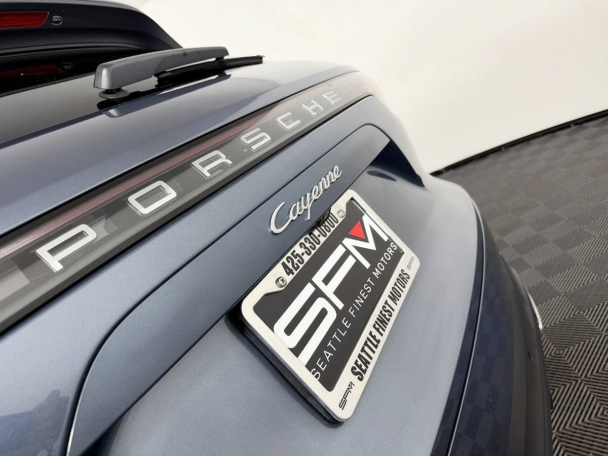 Used 2019 Porsche Cayenne AWD/4WD image 10