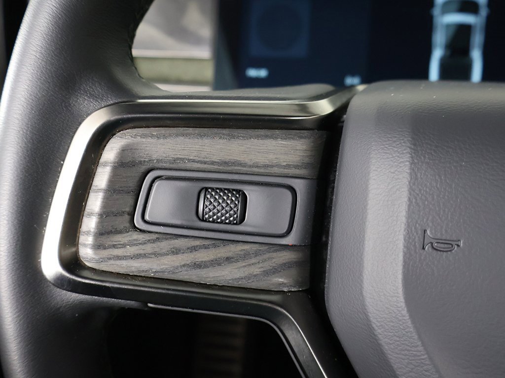 Used 2022 Rivian R1T Adventure image 39