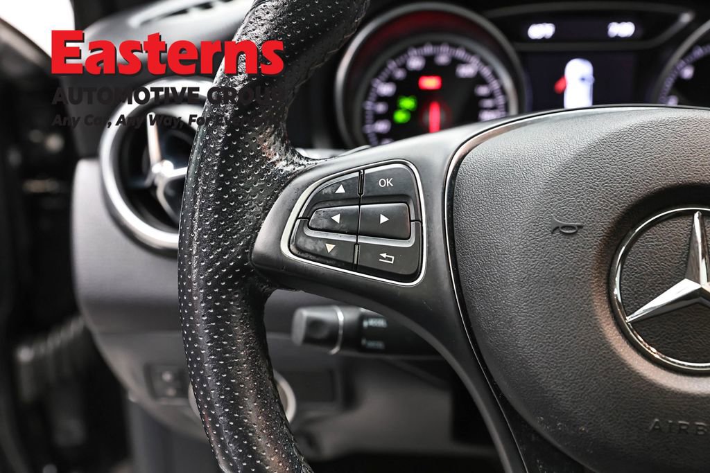 Used 2019 Mercedes-Benz GLA 250 4MATIC w/ Premium Package image 15