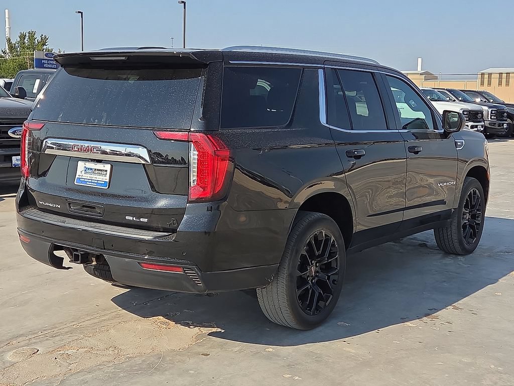 Used 2023 GMC Yukon SLE AWD/4WD image 5
