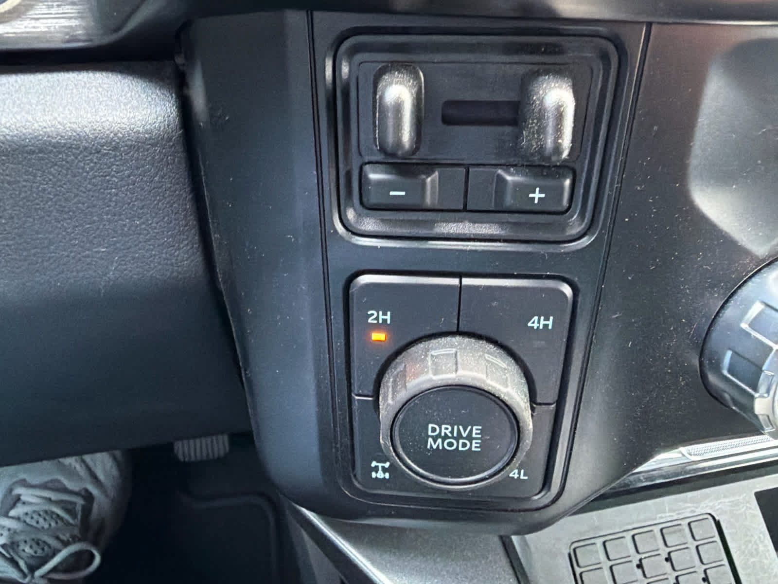 Used 2023 Ford F250 Lariat AWD/4WD image 22