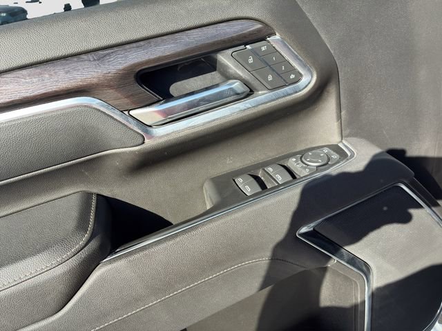 Used 2025 Chevrolet Silverado 3500 LTZ AWD/4WD image 17