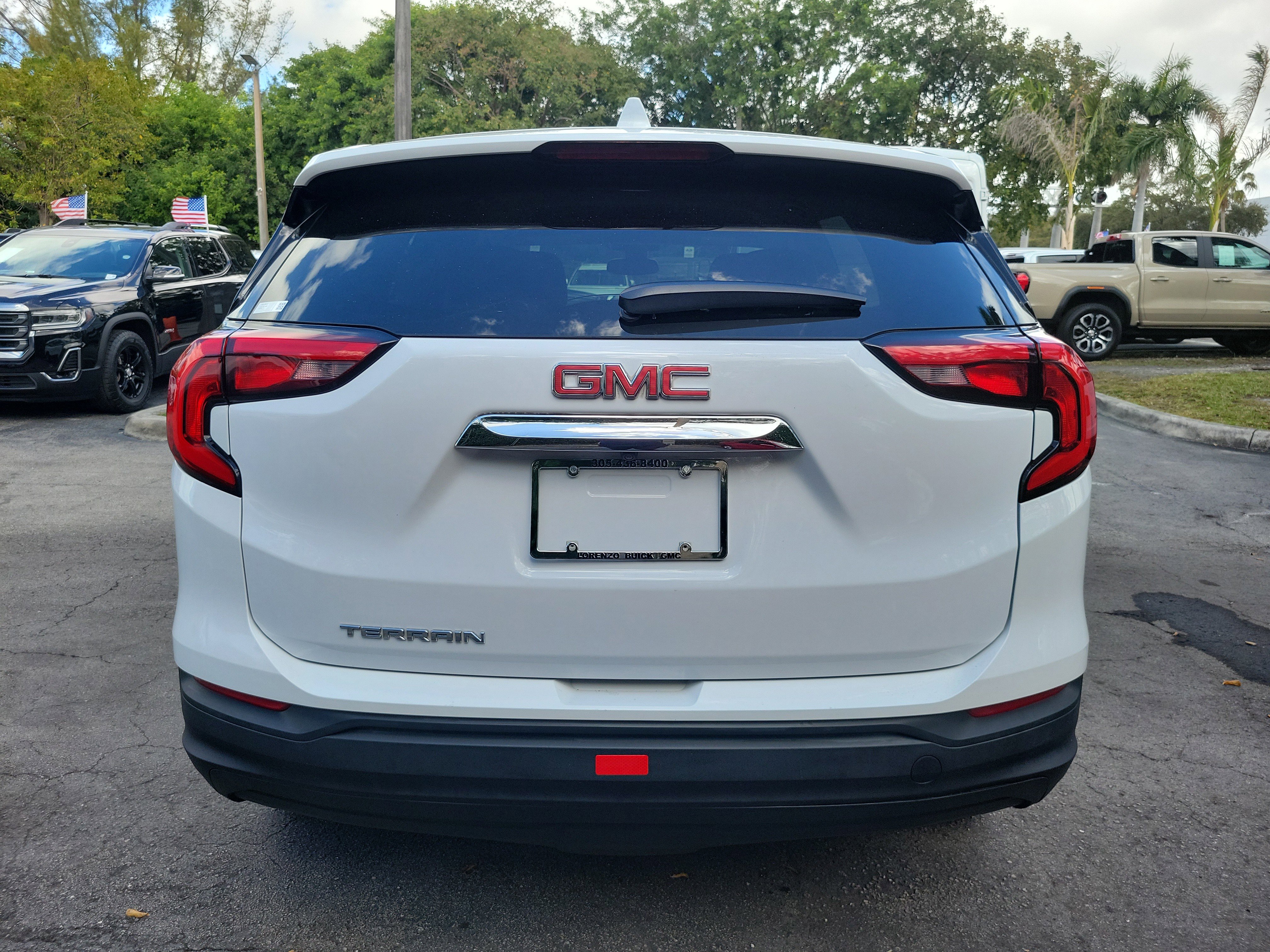 Used 2020 GMC Terrain SLE image 6