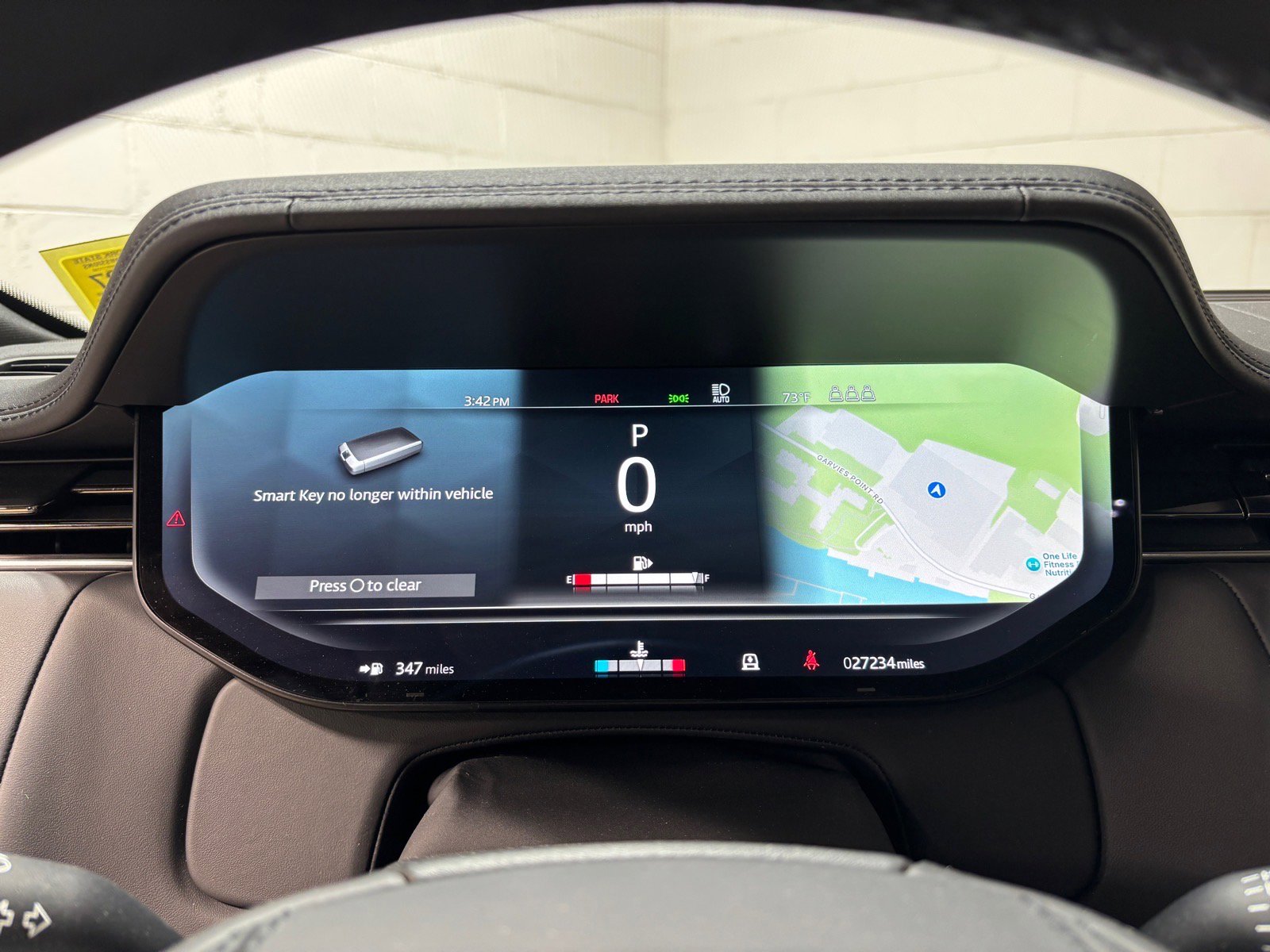 Used 2023 Land Rover Range Rover SE image 16