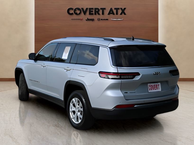 Used 2023 Jeep Grand Cherokee L Limited w/ Luxury Tech Group II AWD/4WD image 3