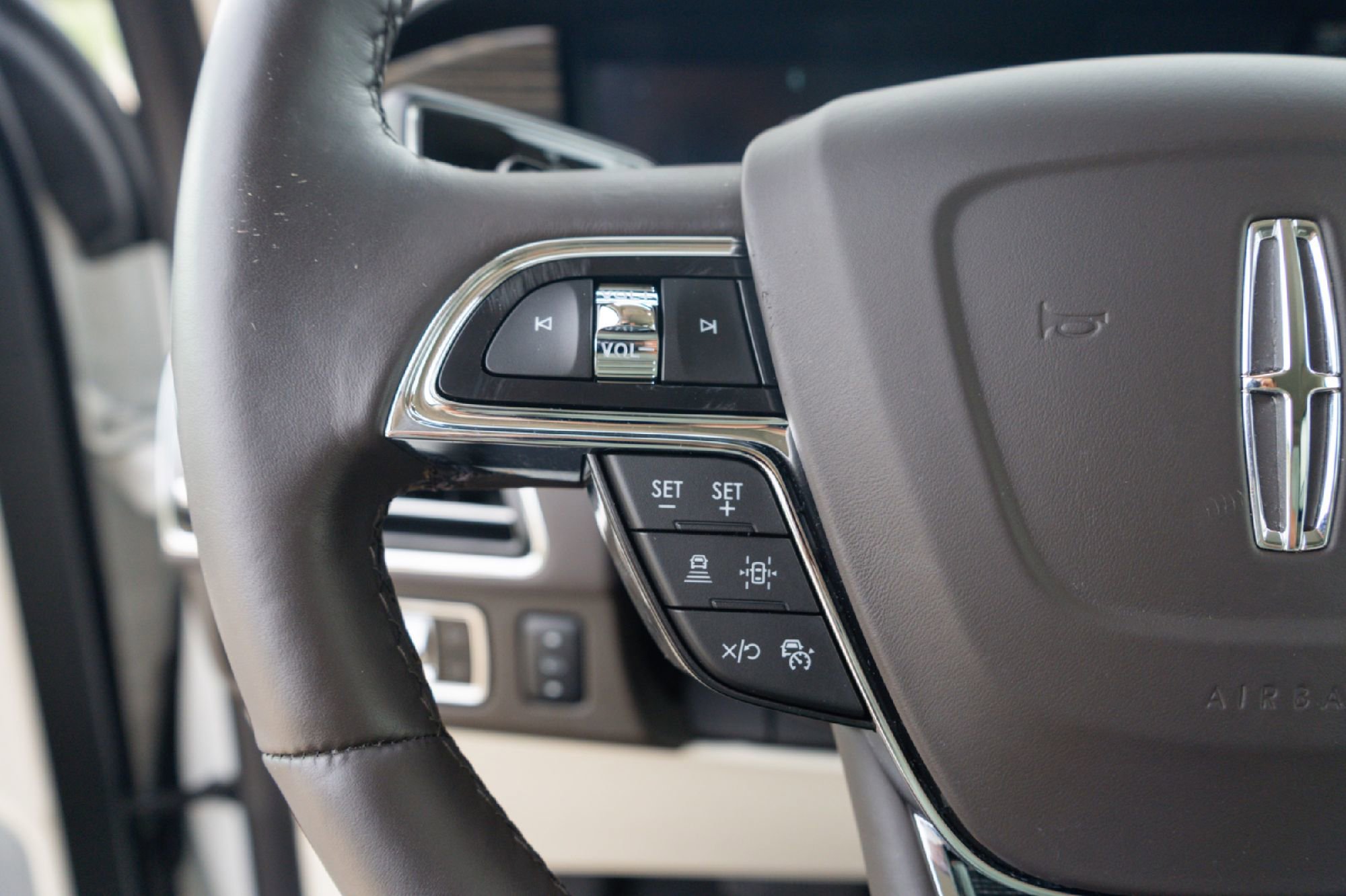 Used 2024 Lincoln Navigator Black Label AWD/4WD image 12