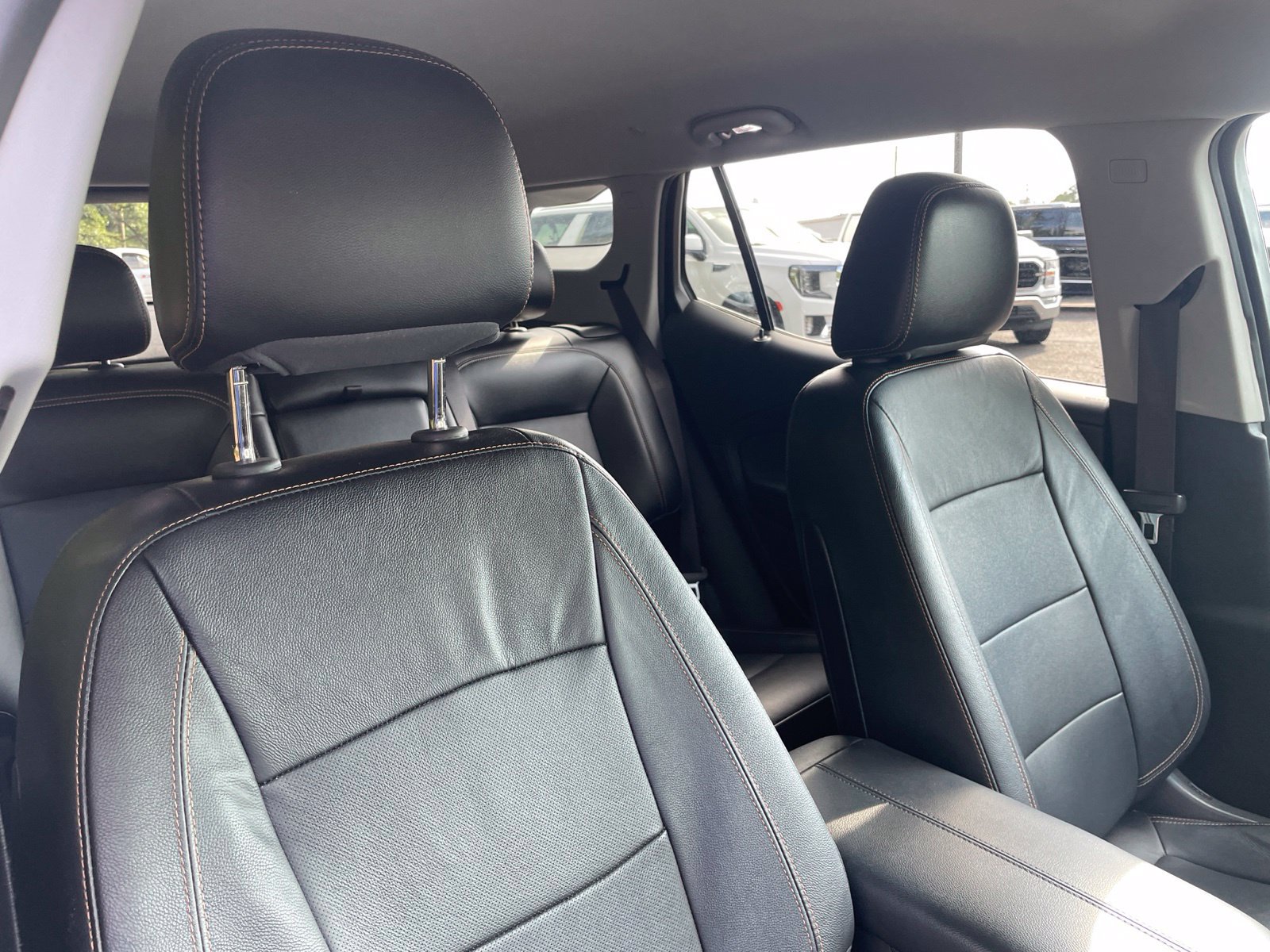 Used 2020 GMC Terrain SLT w/ Preferred Package AWD/4WD image 36