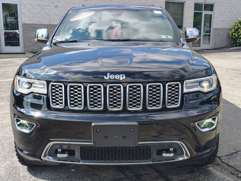 Used 2017 Jeep Grand Cherokee Overland AWD/4WD image 4