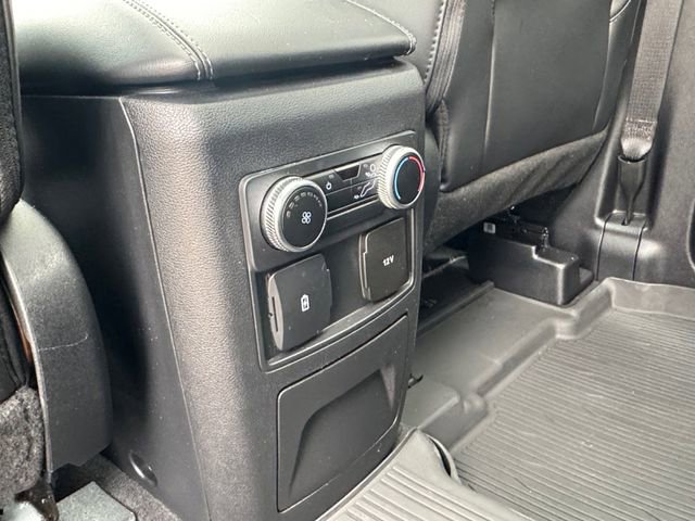 Used 2022 Ford Explorer XLT w/ Equipment Group 202A RWD image 31