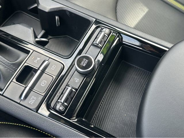Certified 2025 Kia K5 GT w/ GT1 Package image 31