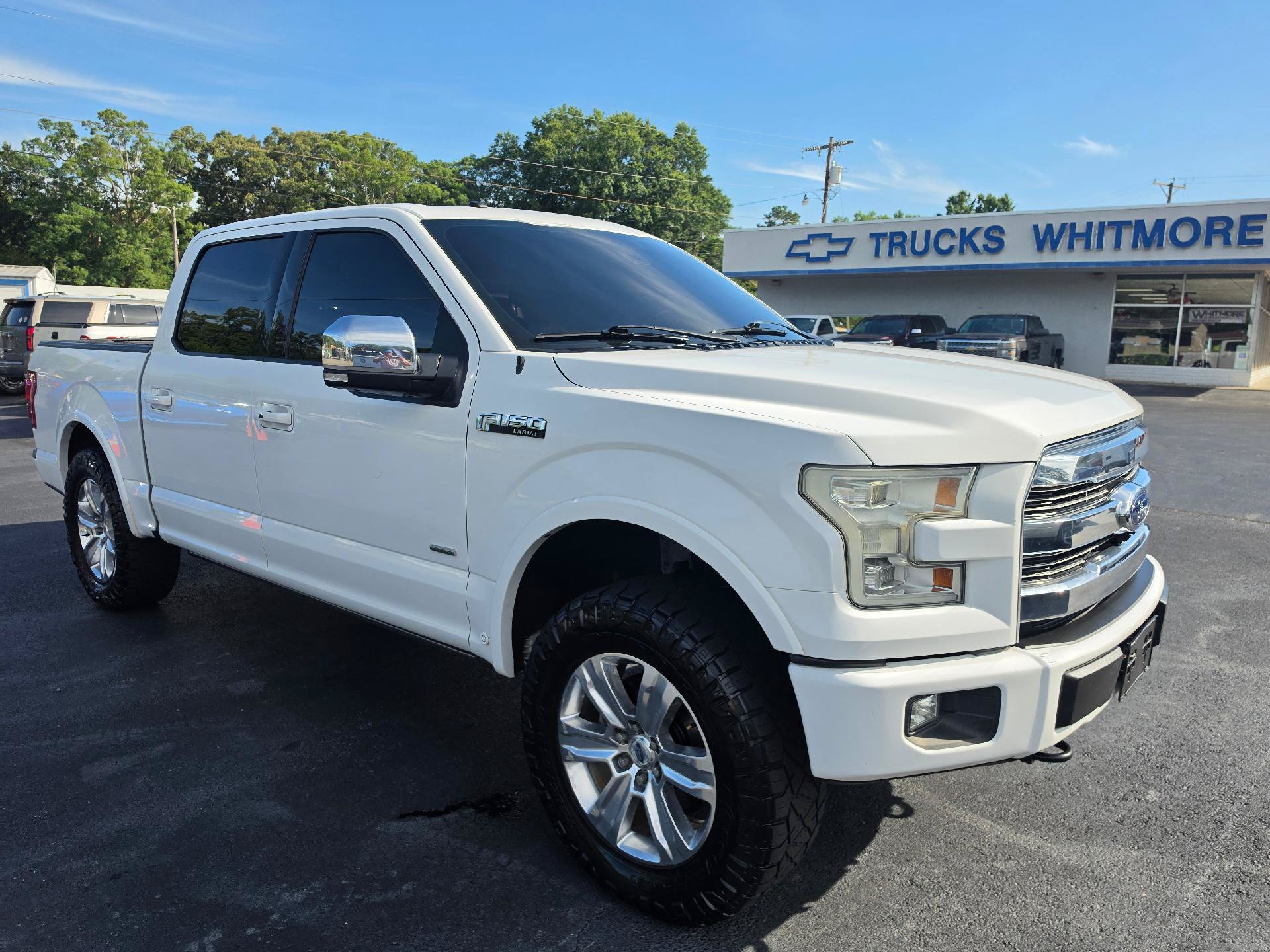 Used 2016 Ford F150 Lariat w/ Equipment Group 502A Luxury AWD/4WD image 6