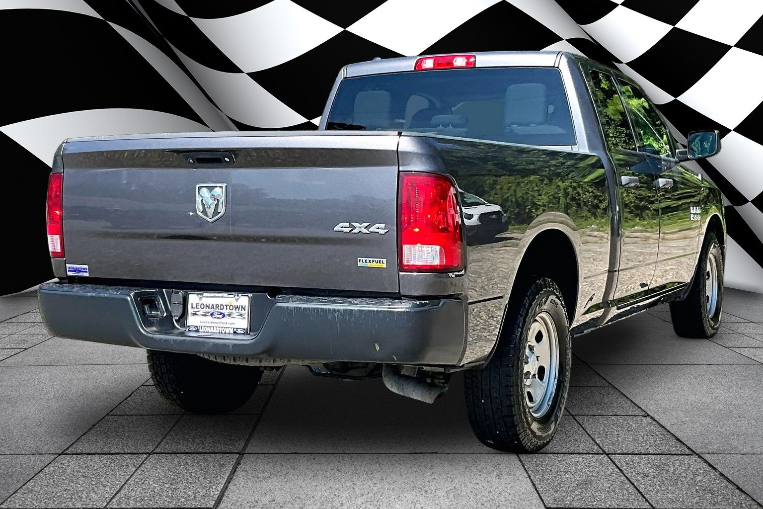 Used 2018 RAM 1500 Tradesman w/ Popular Equipment Group AWD/4WD image 2
