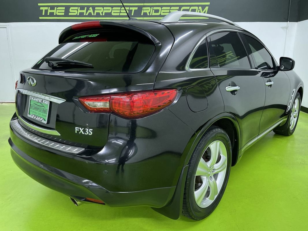 Used 2011 INFINITI FX35 AWD w/ Premium Pkg image 10