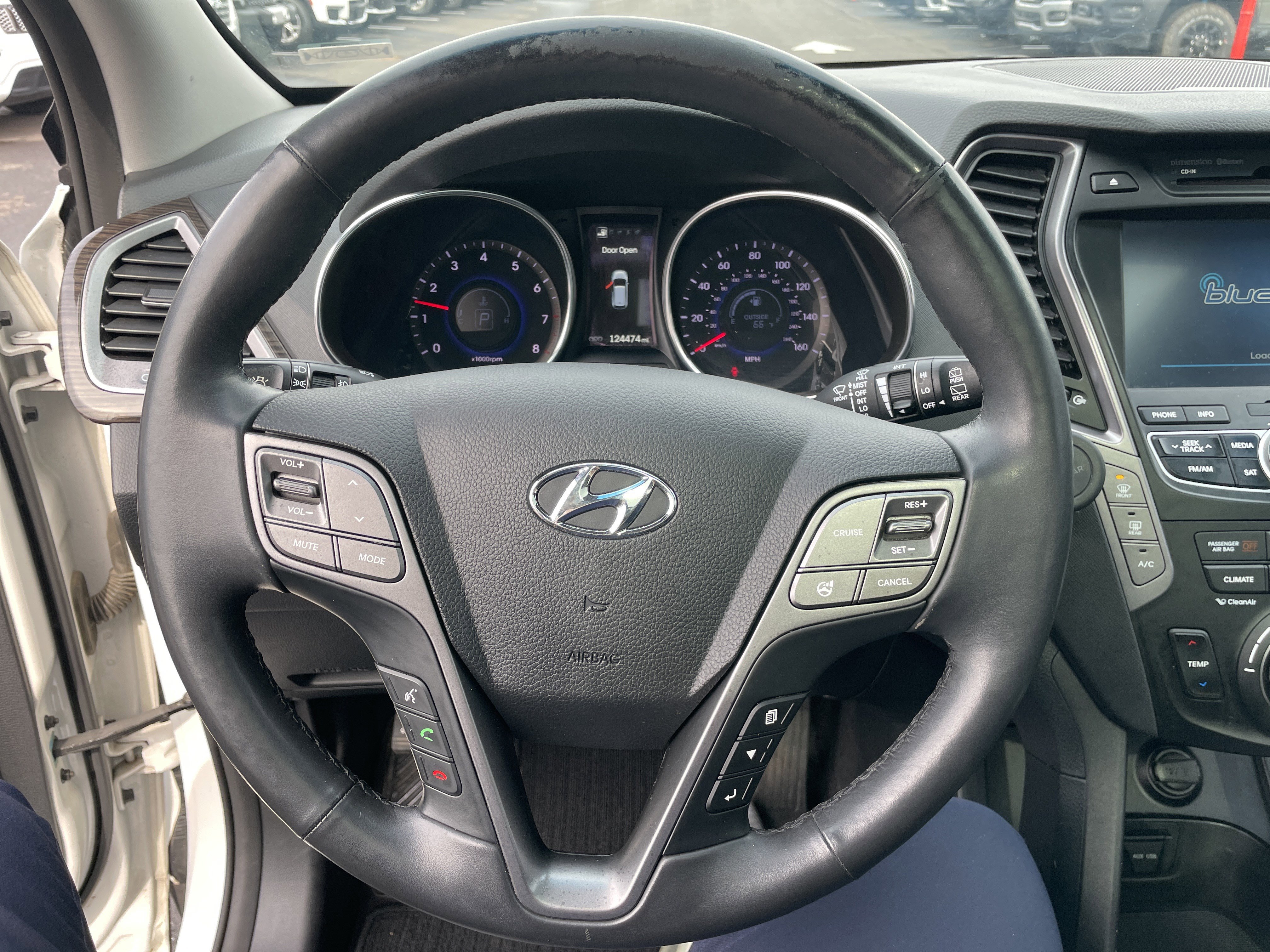 Used 2016 Hyundai Santa Fe SE w/ Option Group 03 image 45