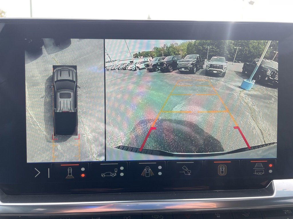 New 2025 Chevrolet Silverado 1500 RST image 25