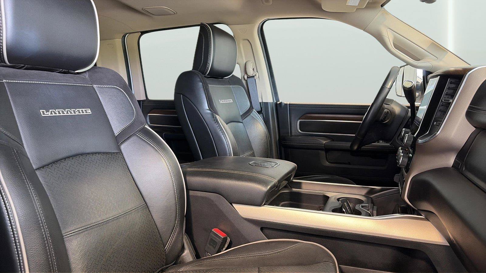 Used 2022 RAM 2500 Laramie AWD/4WD image 9