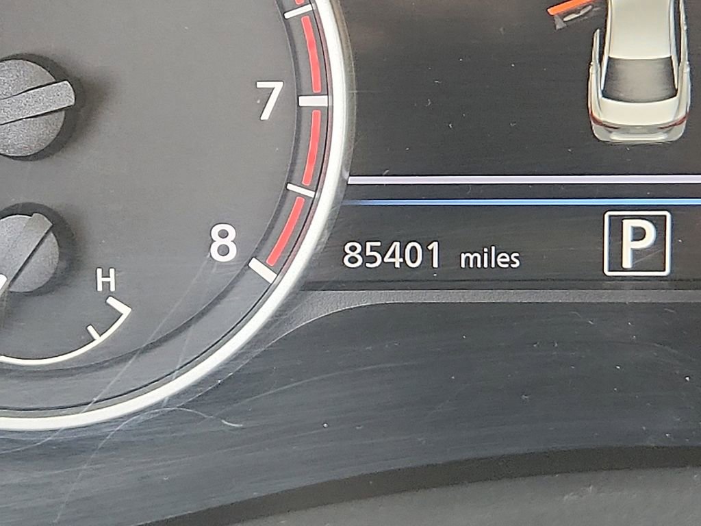 Used 2020 Nissan Sentra SR w/ Lighting Package image 19