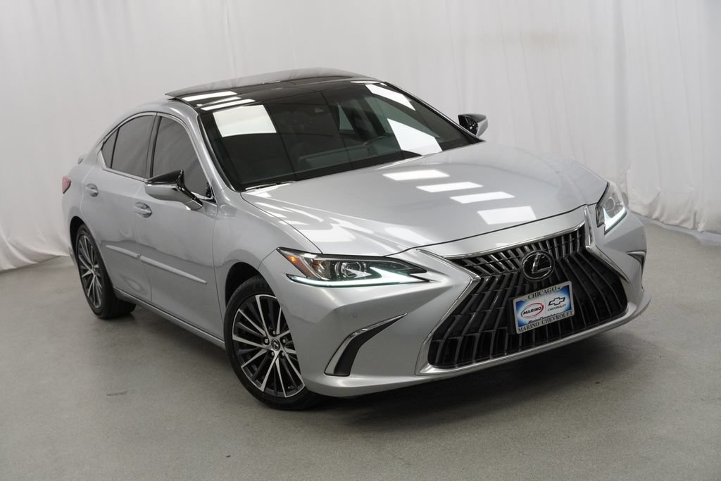 Used 2023 Lexus ES 350 w/ Protection Package (P2) FWD image 4