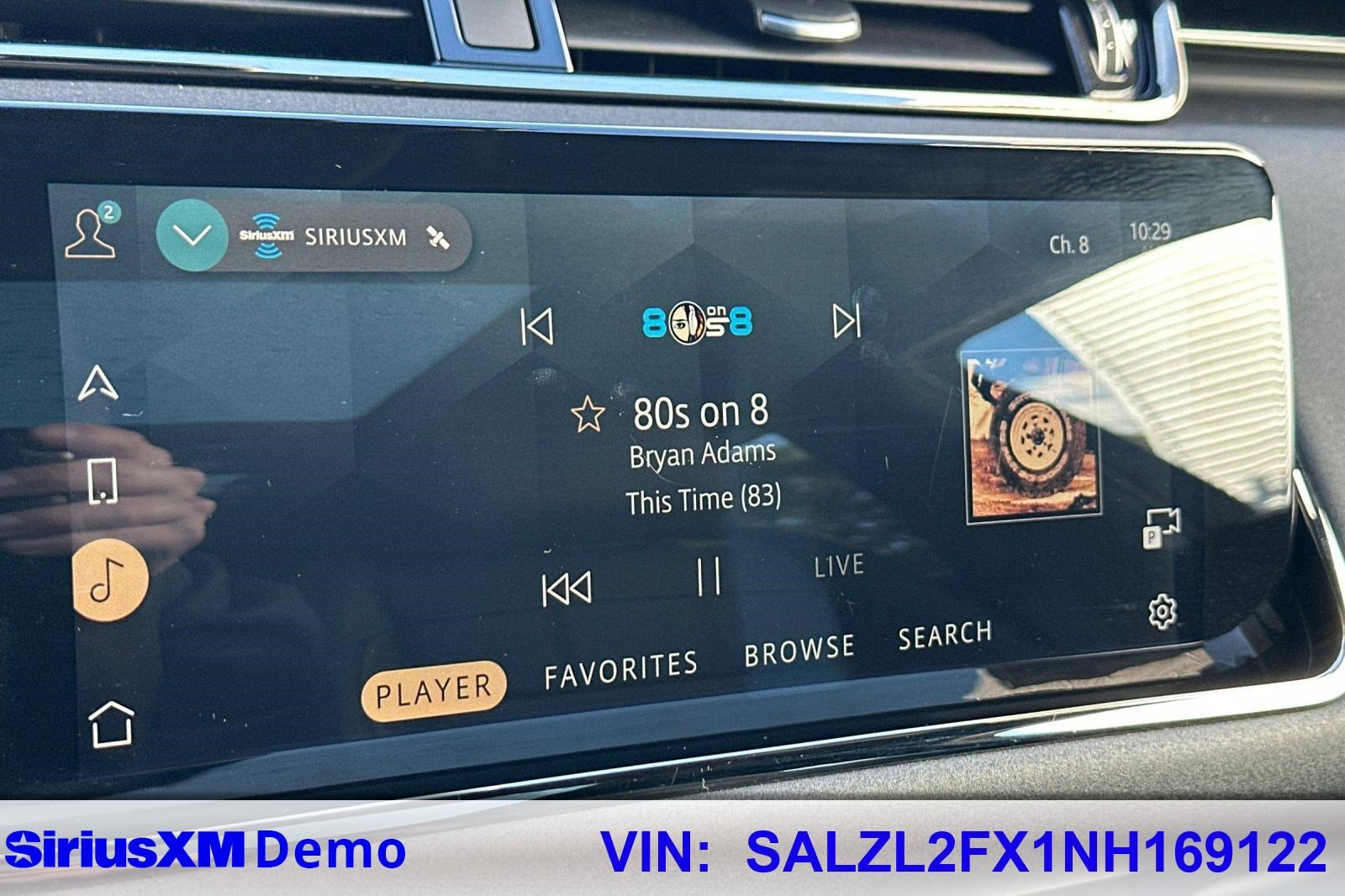 Used 2022 Land Rover Range Rover Evoque R-Dynamic SE image 37