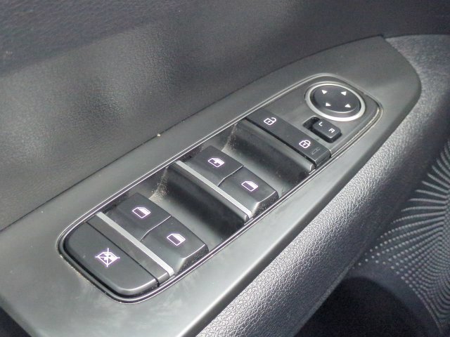 Used 2023 Kia Forte LXS w/ LXS Technology Package FWD image 21