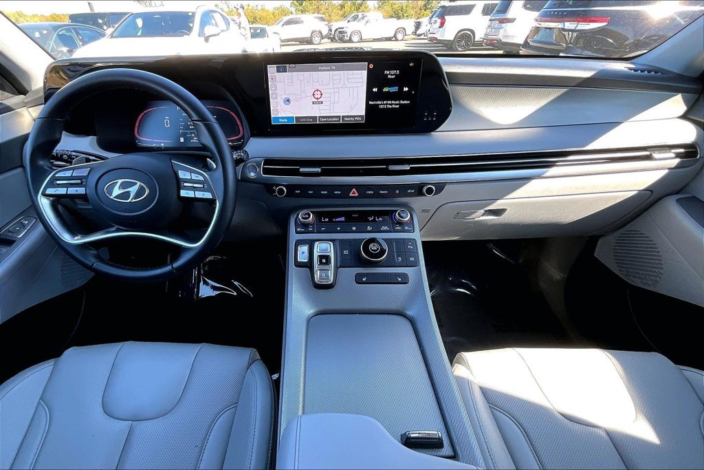 Used 2024 Hyundai Palisade SEL FWD image 9
