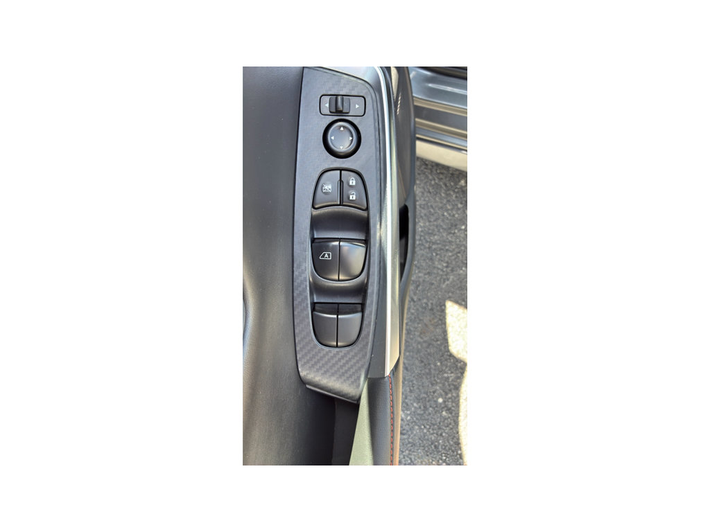 Used 2025 Nissan Sentra SR FWD image 12