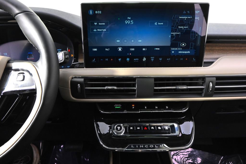 New 2026 Lincoln Corsair Reserve w/ Jet Appearance Package image 27