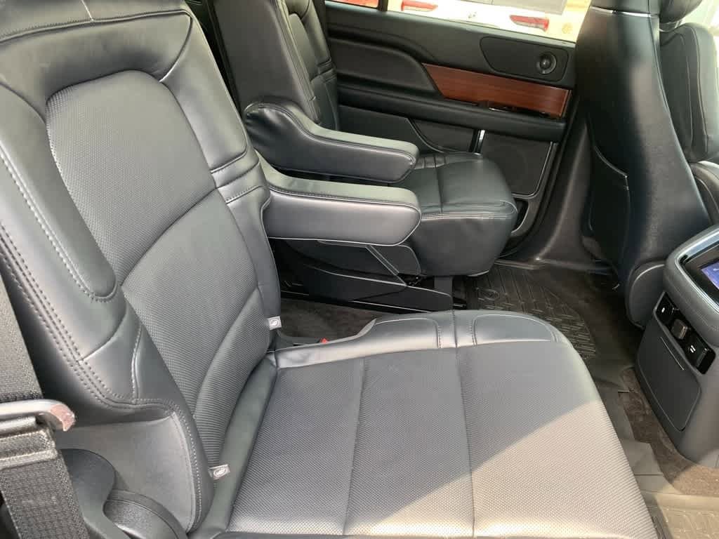 Used 2022 Lincoln Navigator Reserve AWD/4WD image 20