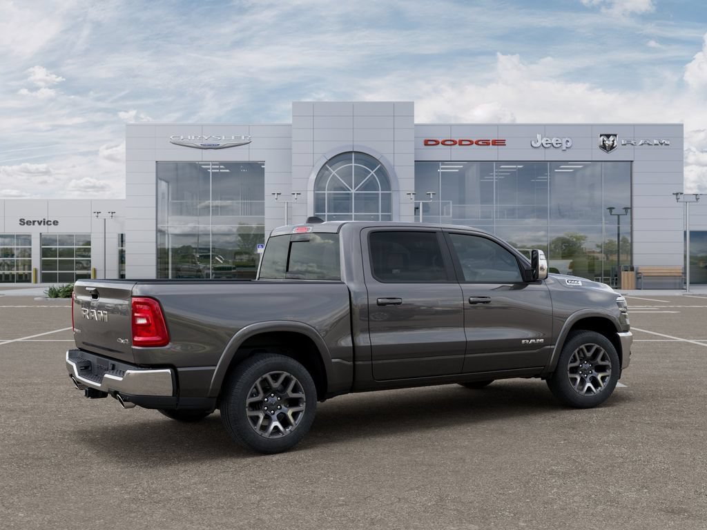 New 2026 RAM 1500 Laramie AWD/4WD image 4