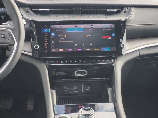 New 2026 Jeep Grand Cherokee Altitude image 29