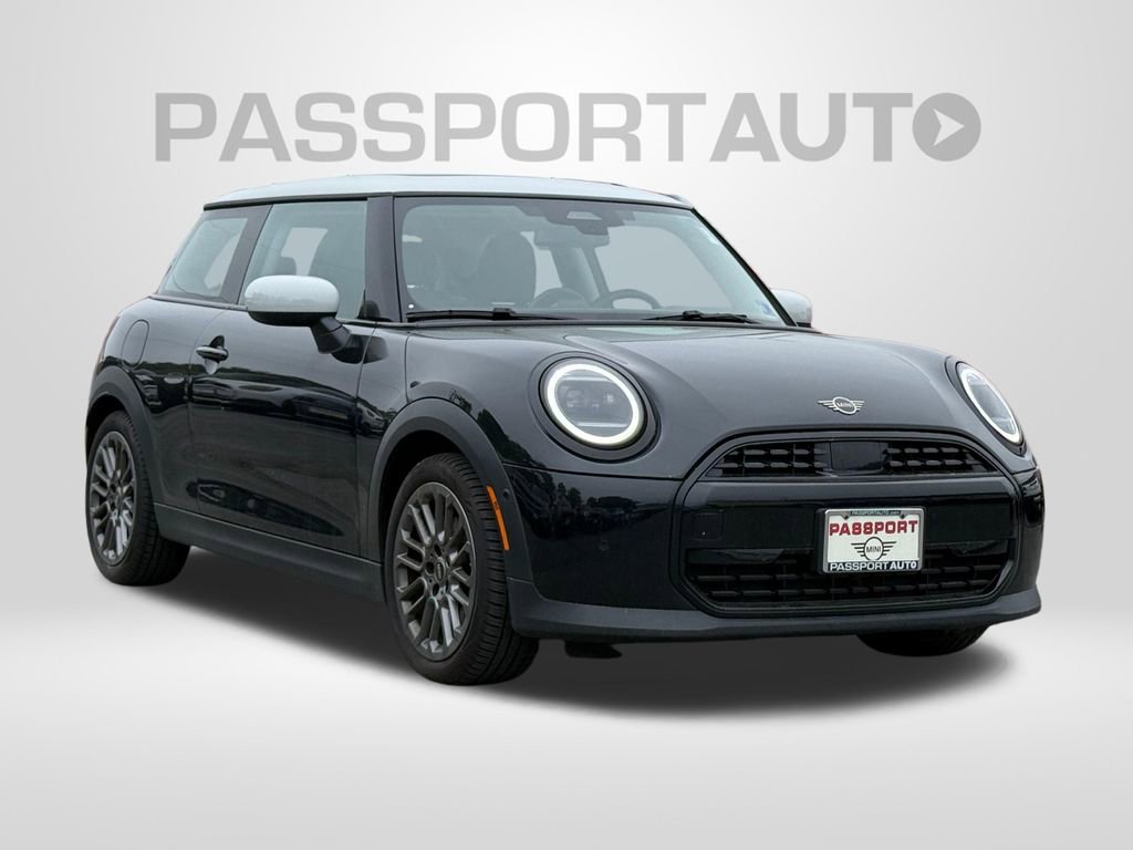 Certified 2025 MINI Cooper 2-Door Hardtop FWD image 3