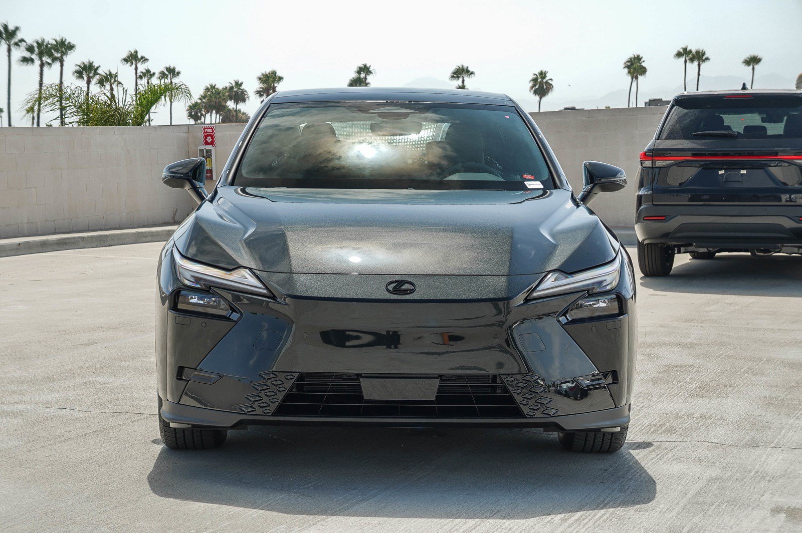 New 2026 Lexus ES 500e AWD/4WD image 2