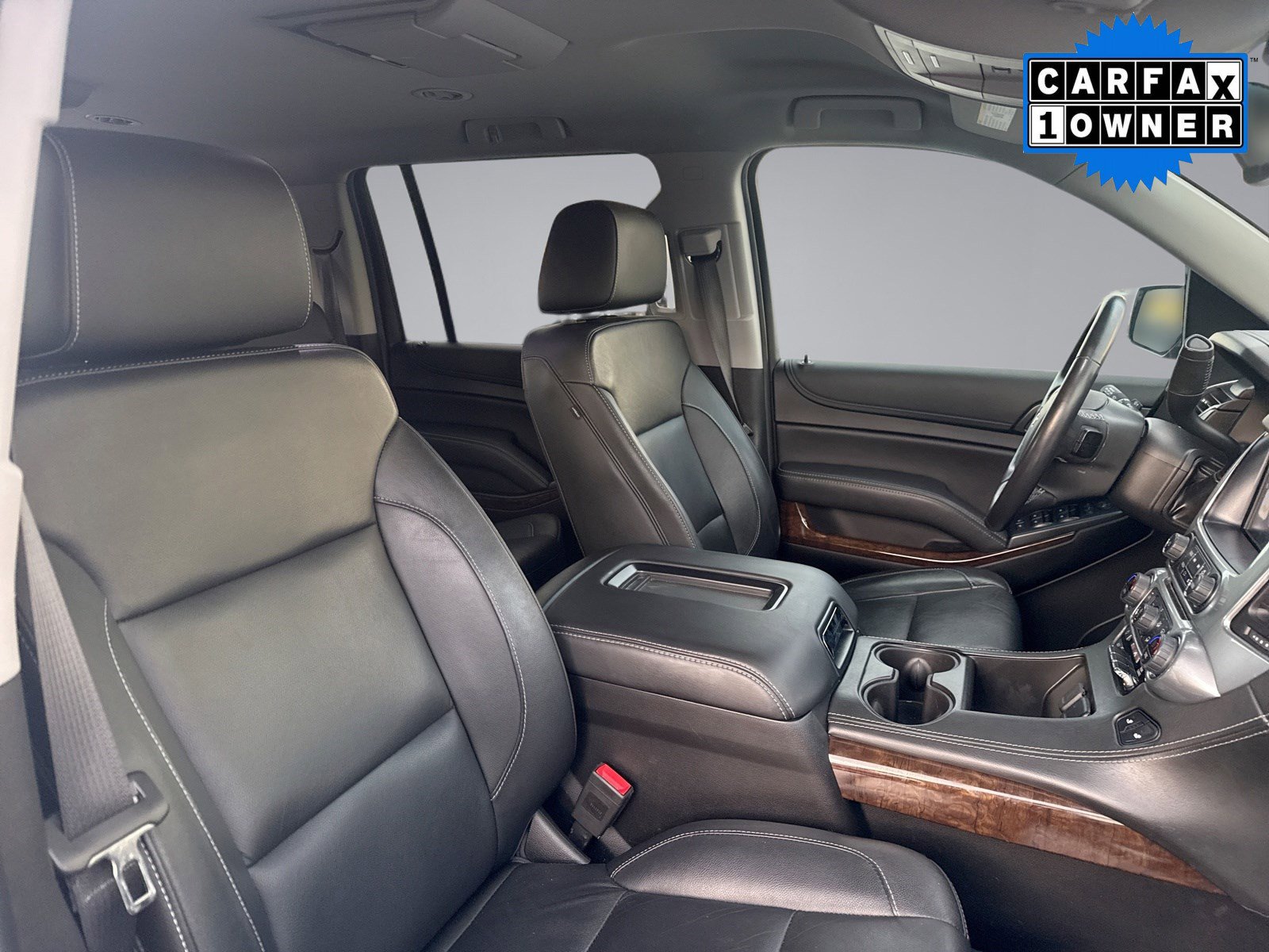 Used 2019 Chevrolet Suburban LT w/ Luxury Package image 28