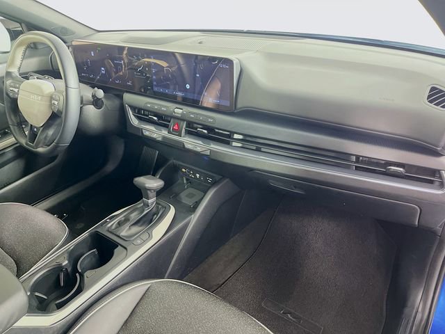Used 2025 Kia K4 GT-Line image 30