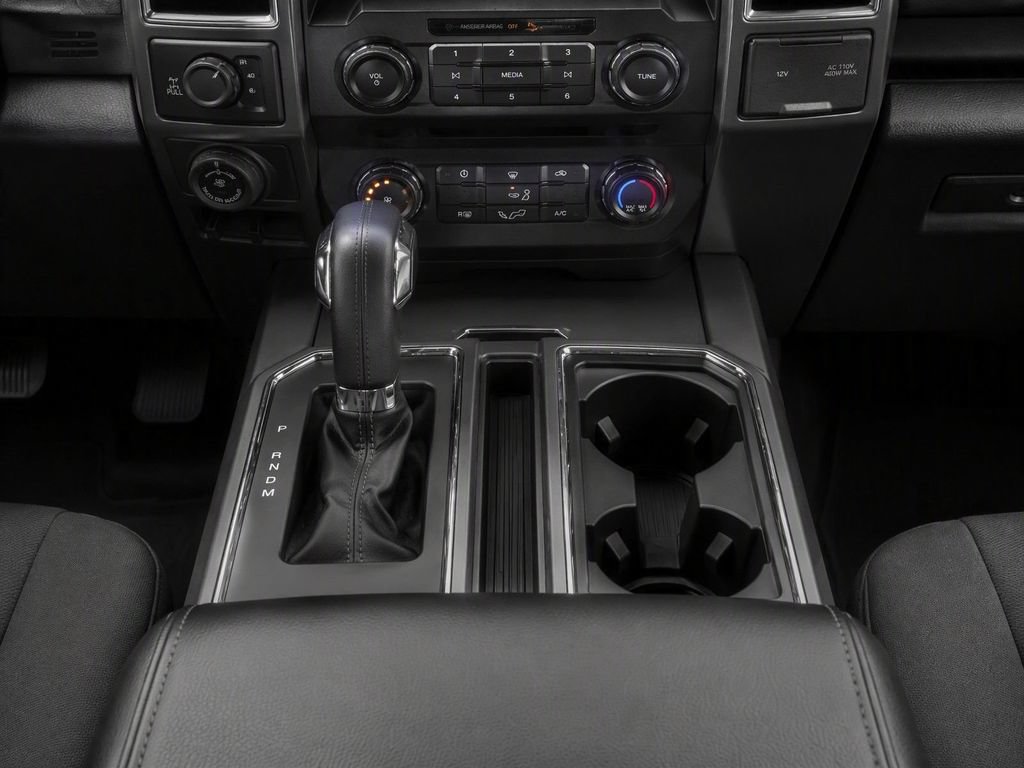 Used 2019 Ford F150 XLT w/ Equipment Group 302A Luxury AWD/4WD image 23