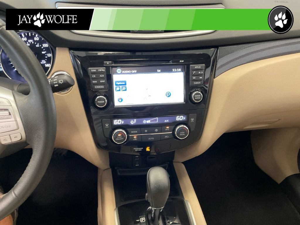 Used 2016 Nissan Rogue SL w/ SL Premium Package AWD/4WD image 14