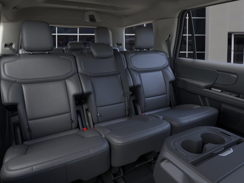 New 2026 Ford Expedition Active image 11