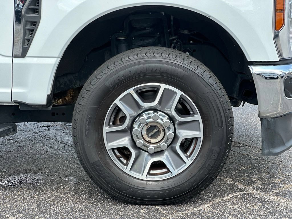 Certified 2025 Ford F250 XLT AWD/4WD image 26